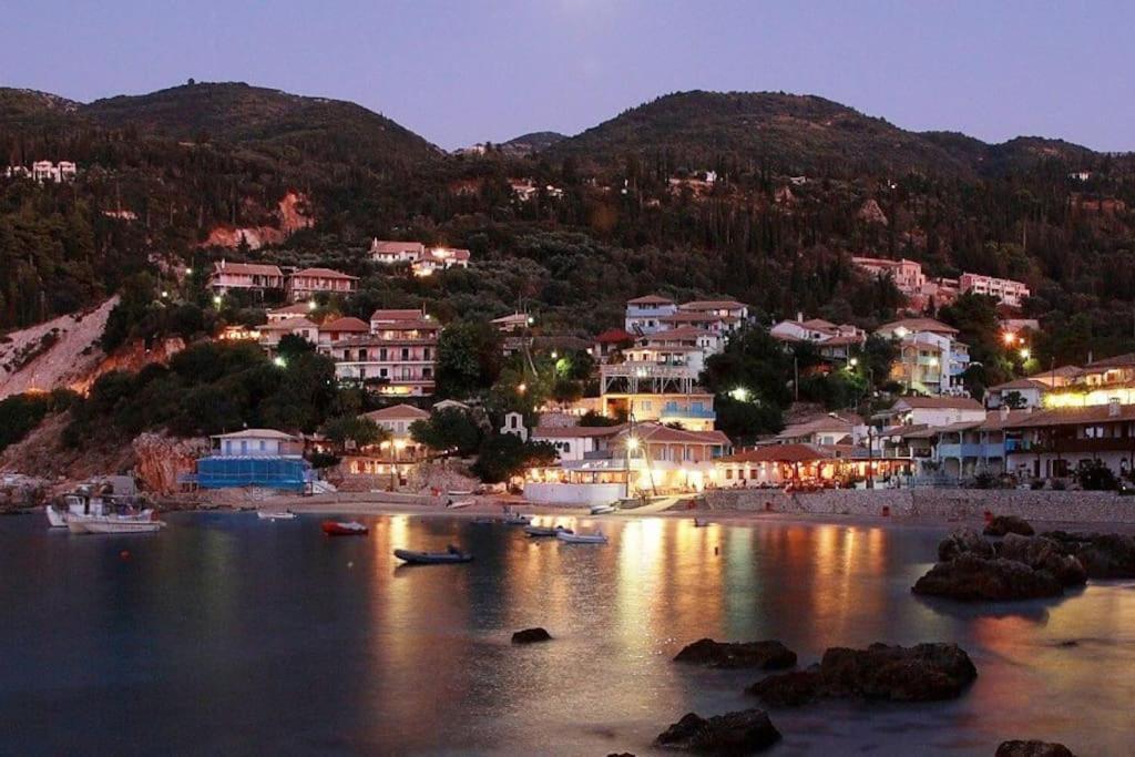 *orizontas*/5' From Town-sea/mountain View * Frinion